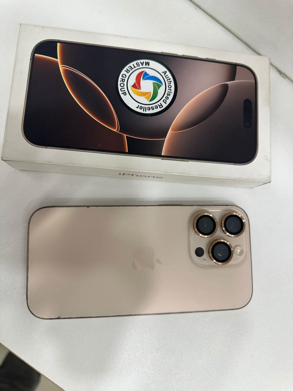 سلام عليكم ايفون 16 pro
256 بلادي كلشي بطاريه 90 

فقط فيس ايدي واكف 

***********

سعره 

850

نص مكتوب في الصور:
- 7:22 حالة البطارية حالة البطارية عادية تعمل بطارية iPhone هذه على النحو المتوقع. حول البطارية والضمان... الحد الأقصى للقدرة 90% هذا قياس لقدرة البطارية مقارنة بقدرتها عندما كانت جديدة. قد تتسبب القدرة المنخفضة بتقليل ساعات الاستخدام بين عملية الشحن والأخرى. عدد الدورات 480 هذا هو عدد مرات استهلاك iPhone لقدرة البطارية. معرفة المزيد... تاريخ التصنيع أكتوبر 2024 أول استخدام نوفمبر 2024