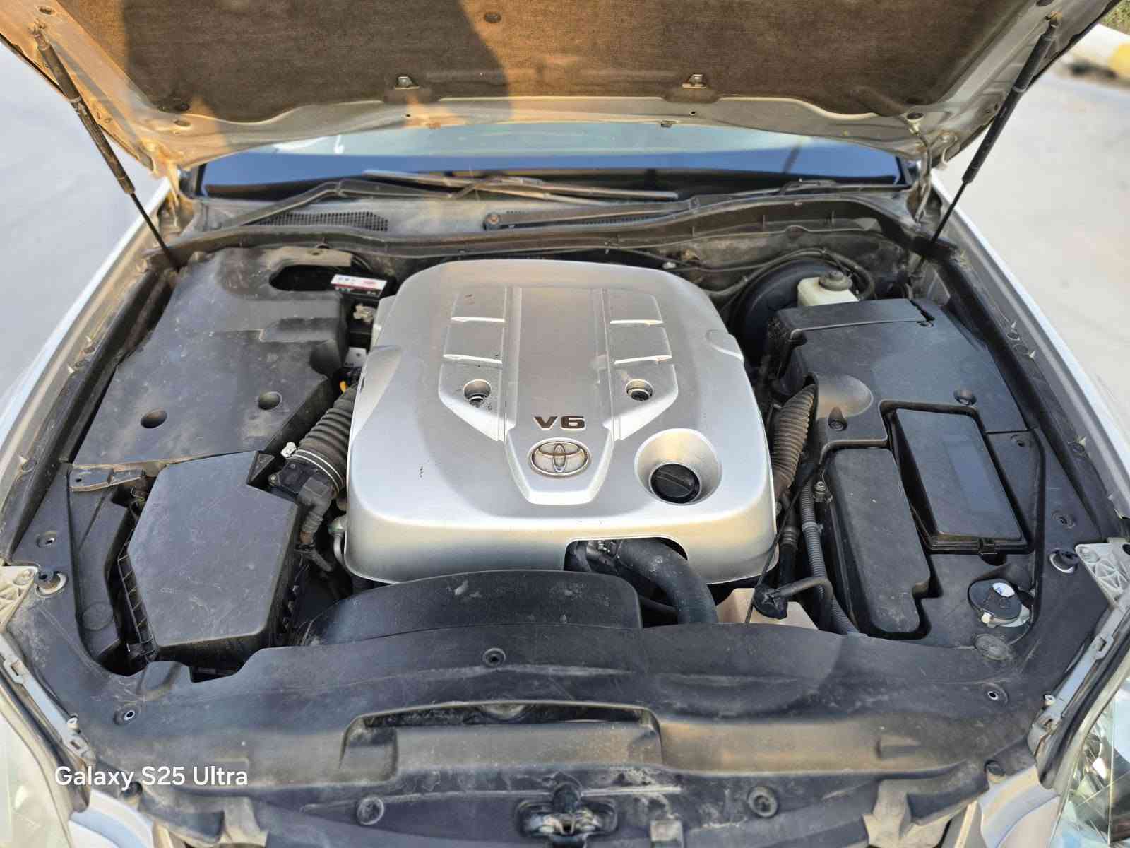 بە ناوی خوای گەورە و میهرەبان
شاهینەی موس 2005

ڕەنگی بەحری

دوو دوگمە

بێ سبوغ بەس شوێن موسەکانی هەیە

ناو زەرد

گەورە بە گەورە

ژ.م ***********
