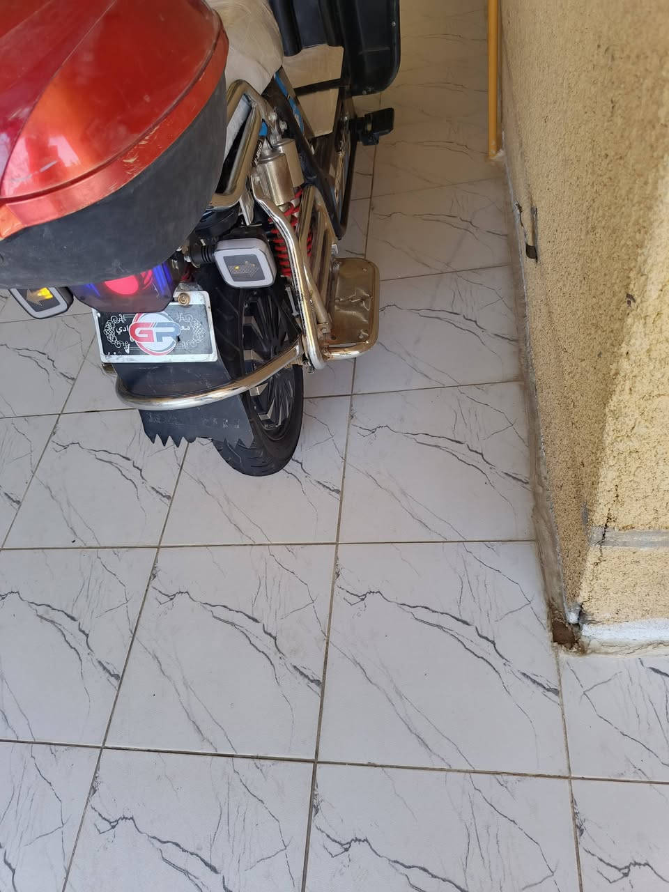 موطور كامل بي بطاريات 2 موزينات،،، نظيف حيل ابيعها بعتبار كشر،،، 350 قفل كلشي شغال بي،،،، فلوجه،، ***********
