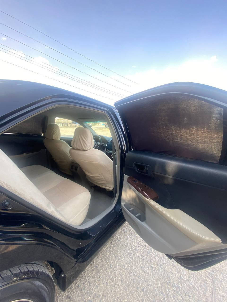 Camry2013xliji
بیلاد شەغال 

٣سویچ 

١پارچە بۆیاخ  

١پەڵە تەعدیل 

سعر١٢٥ 
*********** watsup
