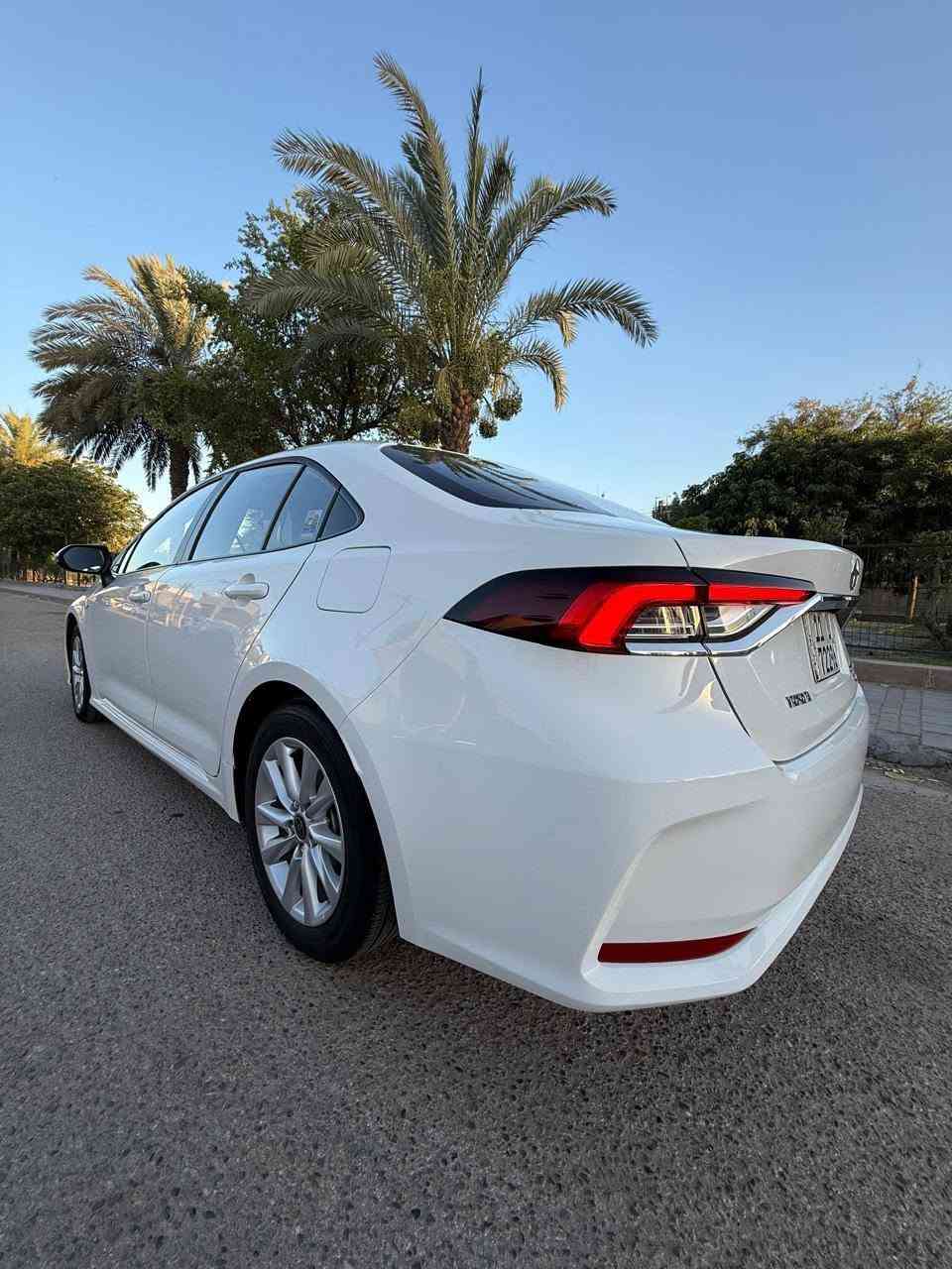 كورلا 2025 شكل الخليجي
رقمها بغداد
مكفوله من الصبغ والتبديل والتعديل فقط بيه رصعه باب الايمن ملاعب بيه صغيره
السياره فول موصفات عده الكشن مو كهرباء..
فتحه
بصمه
كشنات جلد اسود
اشاير مري
ويل كب
راذارات
اتو هولد.
نظام ايكو ونورمل وسبورت
السياره جديده 
ماشيه 30 
تايرات الشركه جواها
كلش محافظ عليه
السعر ب 158 وبيه شي بسييط للطيبين
مكاني بغداد الكرخ الشراي يتصل ويامر امر
.. ***********..
