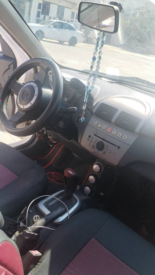 مكلف بالنشر
سيارة بروتون موديل 2009 بيها قطعتين جاملغ سكن وباب سكن تبريد شغال تايرات جديد مكان سيارة كركوك رقم صاحب السيارة *********** كركوك, العراق
