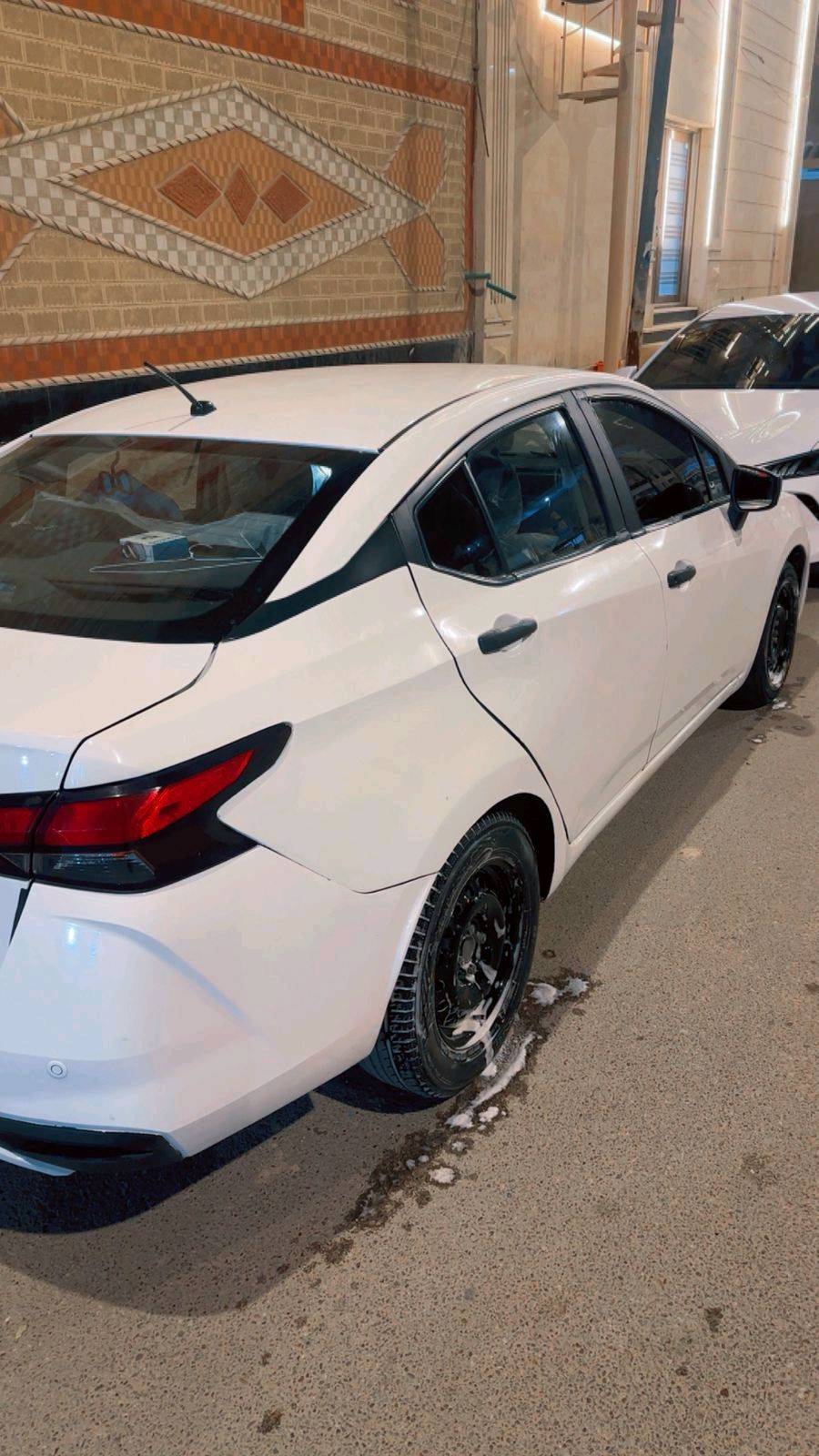 فيرسا ٢٠٢١
وارد امريكي

صناعة مكسيكي
ضربة بابين عكس السائق وجزء من الجاملغ الخلفي
بصمة
محرك 1600
رادار امامي
اوتو ستوب
حساس خلفي
حساس خروج عن المسار
تحكم ستيرن
سعر 95
مكاني بصرة ابو الخصيب ***********