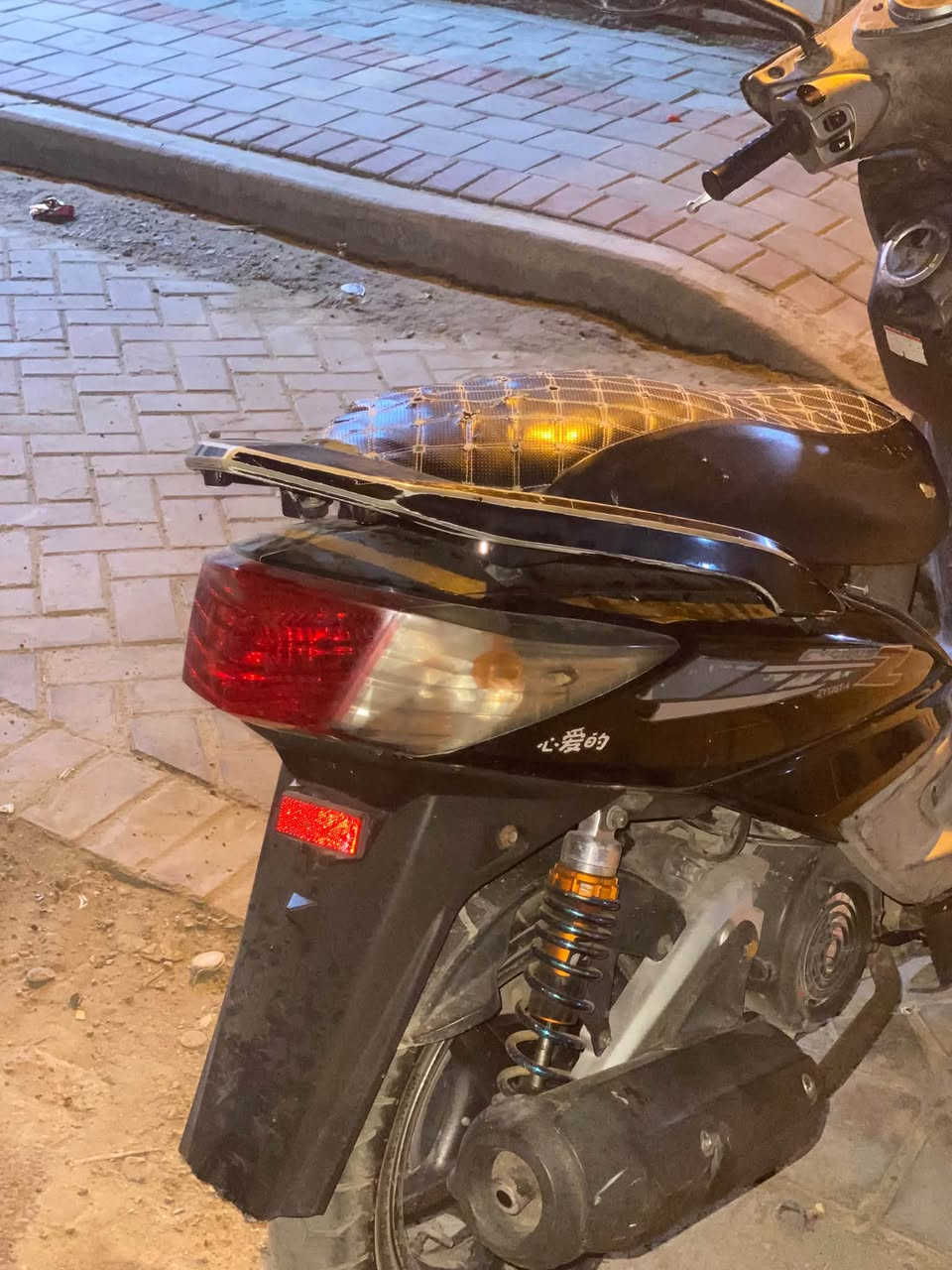 سكنس فحل للبيع أو مراوس
مكفوله كفاله عامه الدراجه 
اي نقص ما بيها $سلف هندر &
بغداد مدينه الصدر ***********
