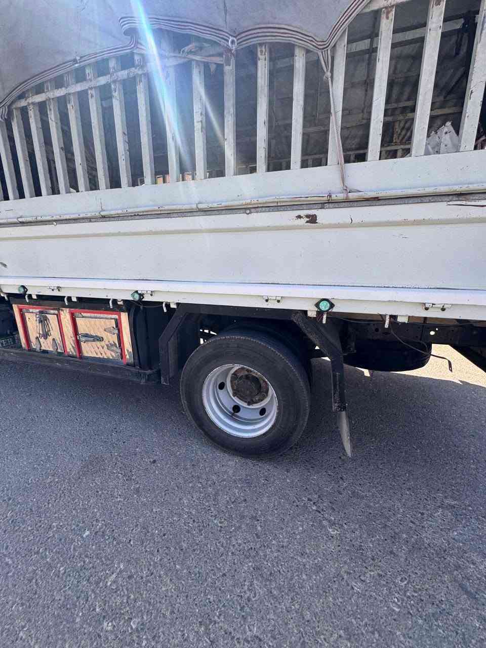 السلام عليكم 🌹
🚛 للبيع كنتر موديل 2008

✅ رقم أنبار تحويل مباشر
✅ محرك بدون تبخير
✅ تايرات 17 ونص
✅ تانكي كاز 200 لتر
✅ باقي السيارة شوف العين، والحكم للمشتري

📍 مكان السيارة: الأنبار – قضاء راوه

📞 للاستفسار والاتصال:
***********

 حياكم الله 🌹
