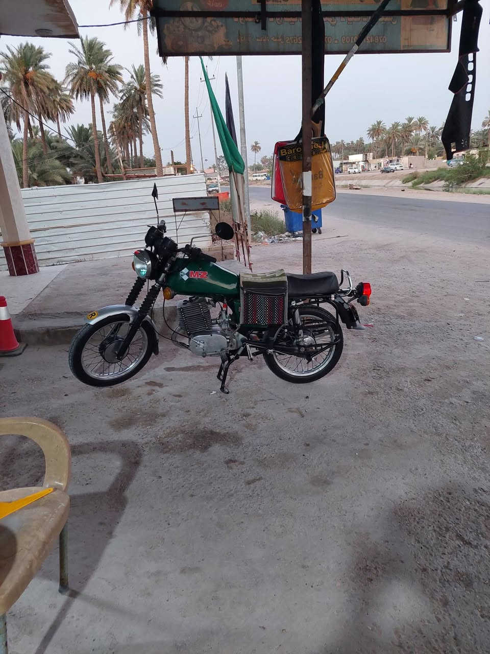 دراجه امزت ٨٢ بدون بدون  للبيع گصه ٢ دراجه حلوه ماعيزه شي بيه غراض ألماني دراجه كله شغاله من كهربايت رون وكيلو متر شغال دراجه ماگنيت بيه لحيم بل خشم وصوب واحد جوه الكشن دراجه هندر واحد شغل وتطلع وين مايعجبك السعر مليون و٧٠٠ وبيه مجال  مكانه كربلاء الحسينيه رقم الهاتف ***********
