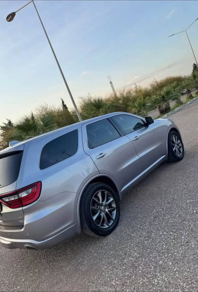 دورنكو 2018 Gt خليجي  فول  محرك3600 (بستم 2014) مكفولة من الصبغ بيها بارد بسيط عارضها ب215 سنوية باسمي  مكانها صلاح الدين مجمع الدور *********** بيع فقط
