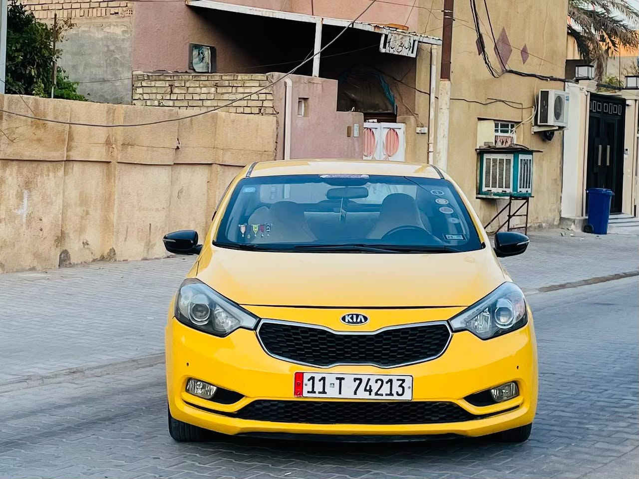 سلام عليكم البيع فورتي موديل 2016 وأرد امريكي حادث بنيد فقط ولباقي مكفولة كفالة عامة اليبل وآحد سيارة جديدة وجاهزة من كلشي تبريد ثلج حدادية تخم تاير كير ومكينة مكفولات سنوية الغاية 2029 هيه غرامات مصفره سيارة أحله من صور السعر93 لاستفسار علا رقم ***********  مكان سيارة كربلاء مكلف بل نشر
