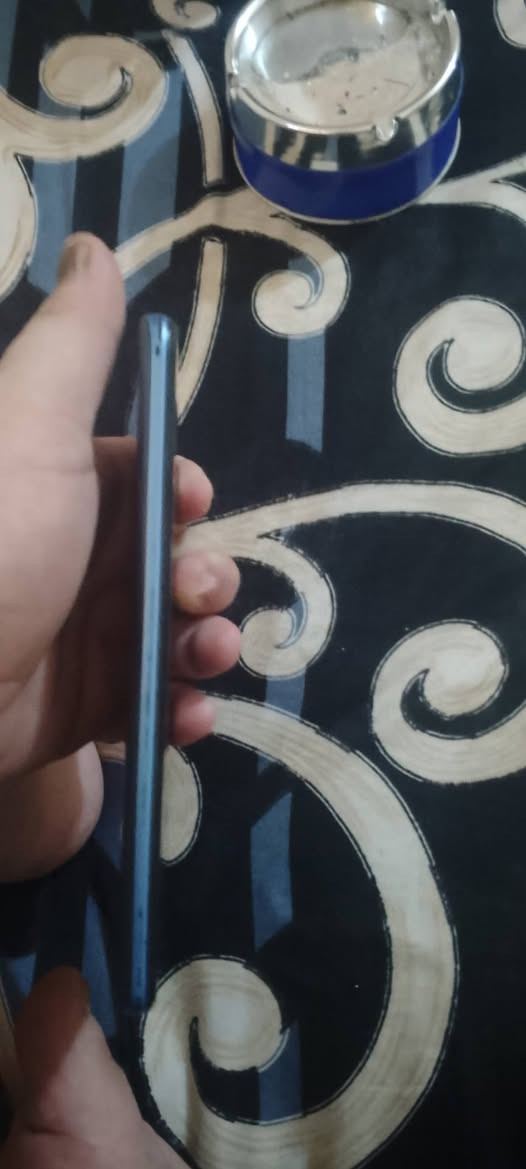 للبيع مامفتوح الجهاز كلشي شغال بيه سعره 90 وبيه مجال حك الجيه مكاني بابل مركز *********** بيه واتس
