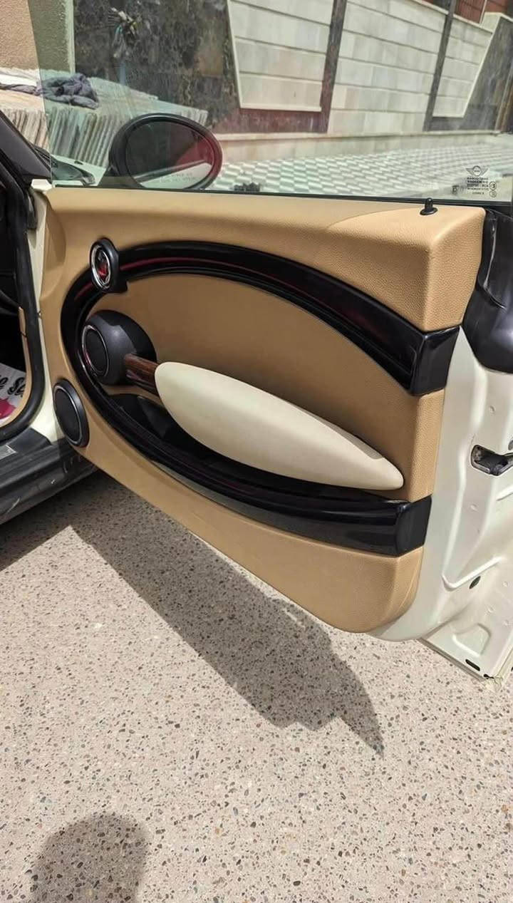 بۆفرۆشتن. 💚🇬🇧. للبیع

‏mini cooper 2010

ميني كوبر اصلي  فول فول مواصفات به صمه 
جوار بستون بئ توربو حجم 1.6 مرغوب 

ئوتوماتيك سي مودي ليخورين سبورت نورمال عادي 
بانوراما كوشن جلد هيتر ئاوينه كاره باي هيتر 

سوكان فوليم تحديد سورعه abs    

كيرمه كينه هه مو كيياني به شه رت
جوار تاييه ي لوكي له زيره بي ته قه و ره قه ی پێشی تیدایە کمیک

ره قه م دهۆکە به سەنوی  تازایە به ناوي خومانه 
تابليي سه ياره كي جوانو بي مه سره فه 

یەک چەمالخی بۆیاخە    
كورينه وه ناكه م 
عنوان.قەڵادزێ 
 
سعر/ ( ٦٤) ورقە مجال 💵✅
 
ژمارەی خاوەنی :☎️
***********

*********** بشدار, السليمانية
