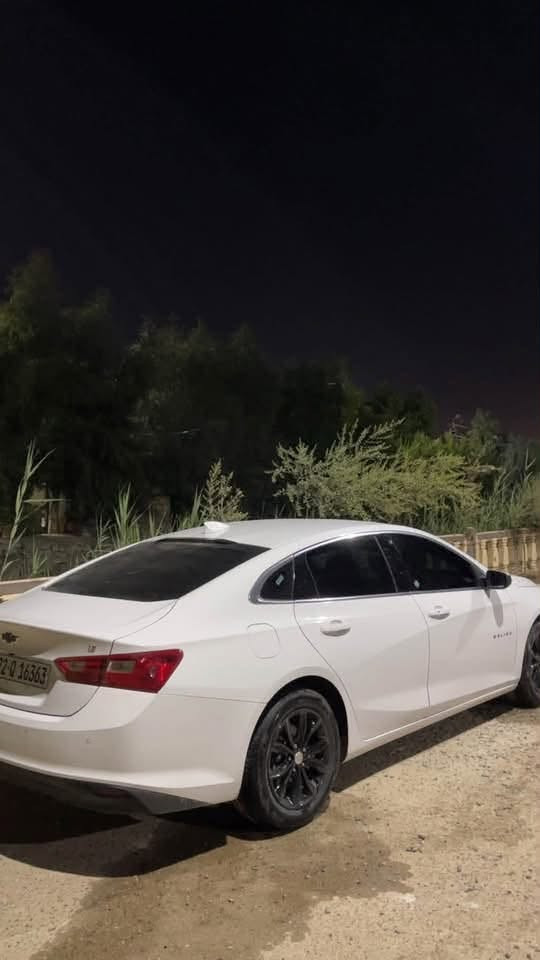 ماليبو موديل 2024 فول مواصفات ما عده بانوراما
كشن كهربائي
رادار شارع
قياده ذاتيه
كير محرك كهرباء كله بشرط 
السياره بدون مصرف 
تخم تاير جديد دهن محرك جديد من الوكالة 
رقم اربيل باسمي تحويل بشرط
سياره 5 قطع بيها بس ابيع صبغ عام سياره بدون بجم بدون يرباك كله بشرط كبس السعر 120
الي يريد يراسلني ع الواتساب ***********

نص مكتوب في الصور:
- ٤:٥٣ تعديل 33