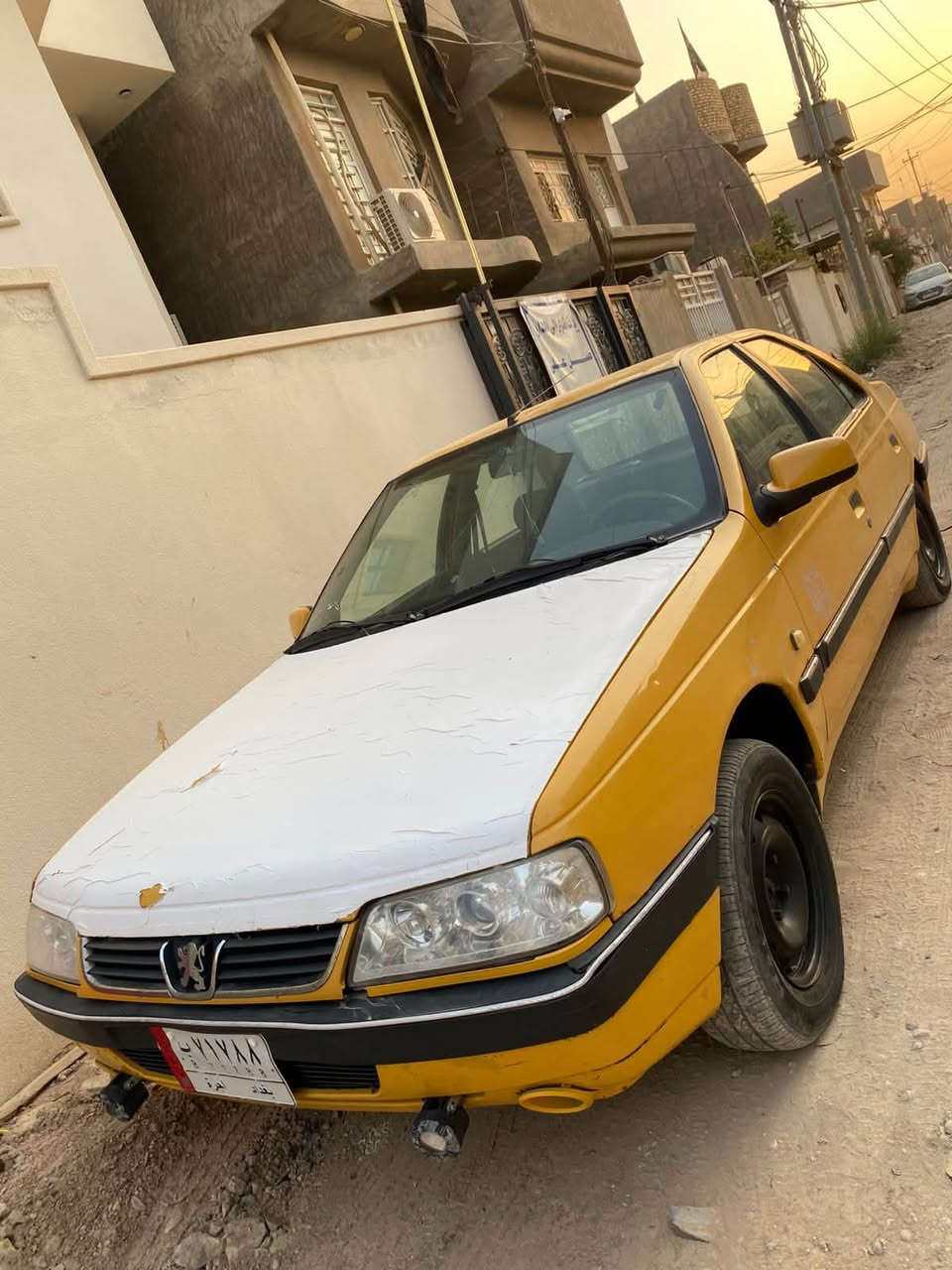 بيجو موديل 12 رقم بغداد تحويل مباشر مكفوله من كل ضربه  سياره جاهزه من كلها تبريد مكينتها ناعمه وحلوه وترايها كلش حلو فقط بخار بسيط بالمكينه سعرها 25 واذبلك فلوس المكينه من السعر مكاني حله ت ***********
