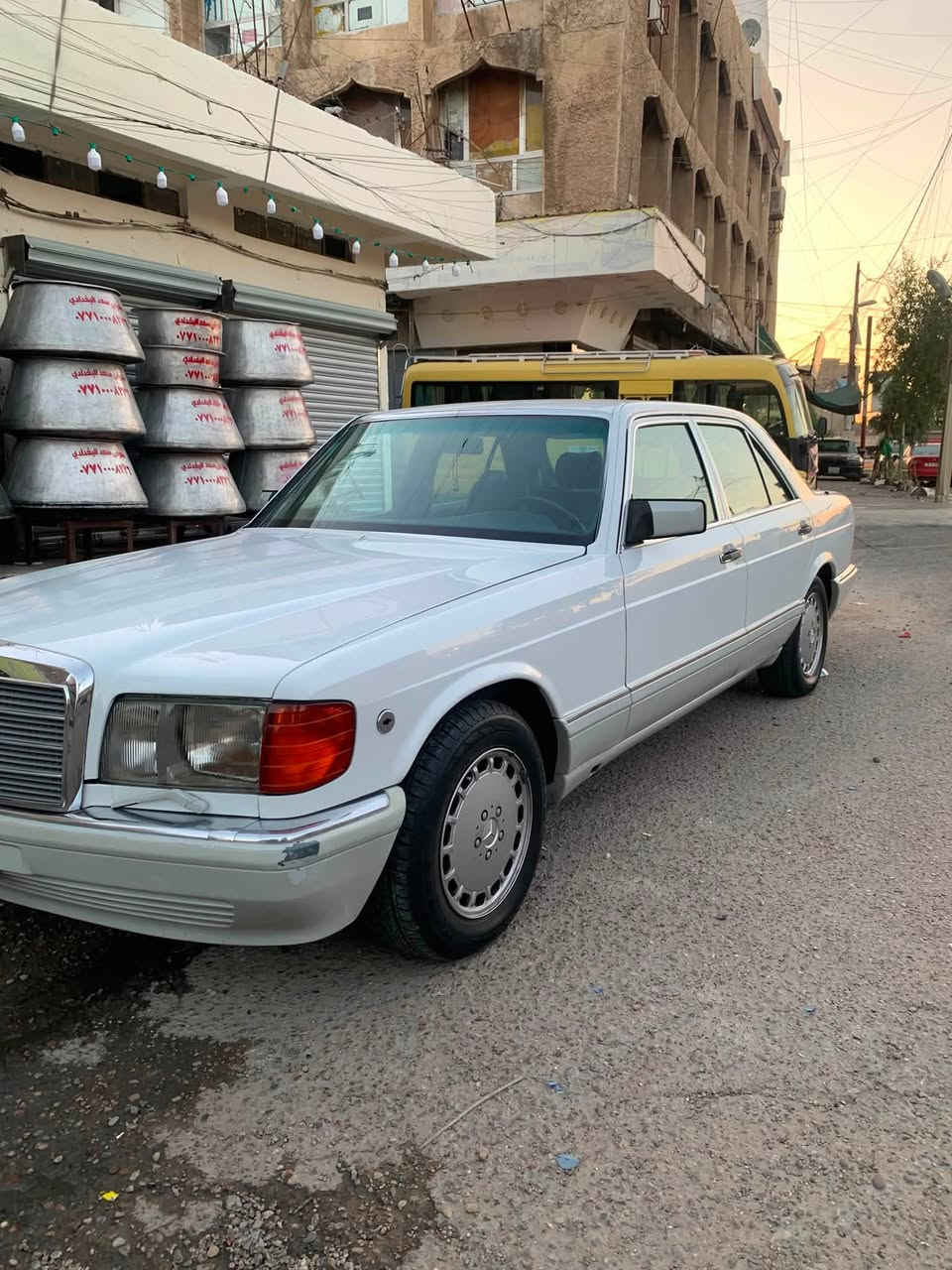 السلام عليكم مارسيدس 300seللبيع موديل 1990
رقم بغداد قواعد دبل بلاد مكينه سته عنكبوت تبريد شغال داخل حبري مخمل كراسي كهرباء بدون فتحه بدون حادث 
مكان بغداد ساحه عدن ***********
