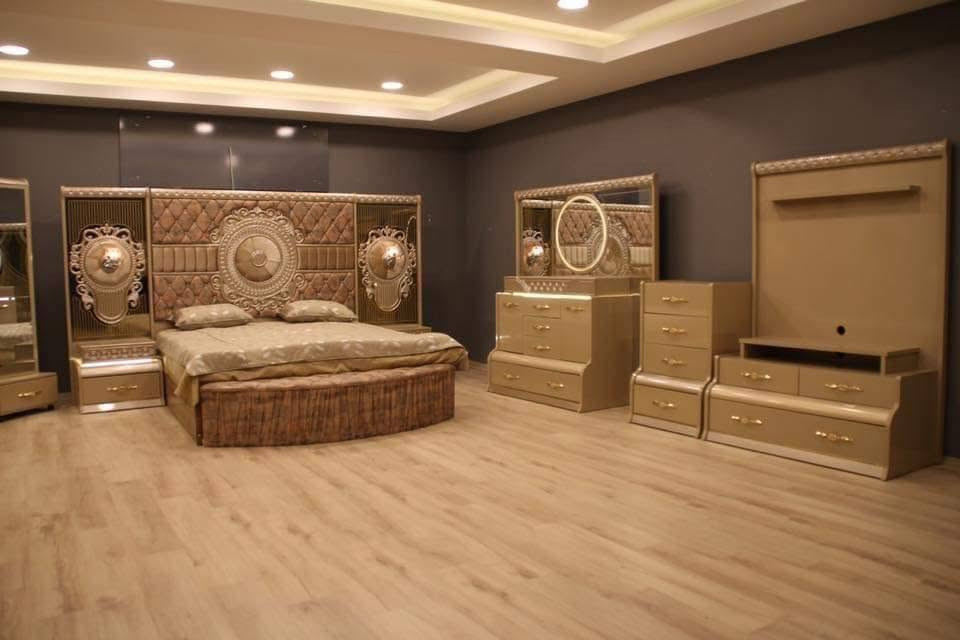 غرفة تركي • ١١ قطعة • نظافة ٩٠٪