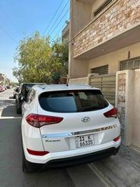 توسان ٢٠١٨ استلام شركة ماشية ٢٨ كيلو بعدها جديدة كلش  كير محرك كلشي بي...