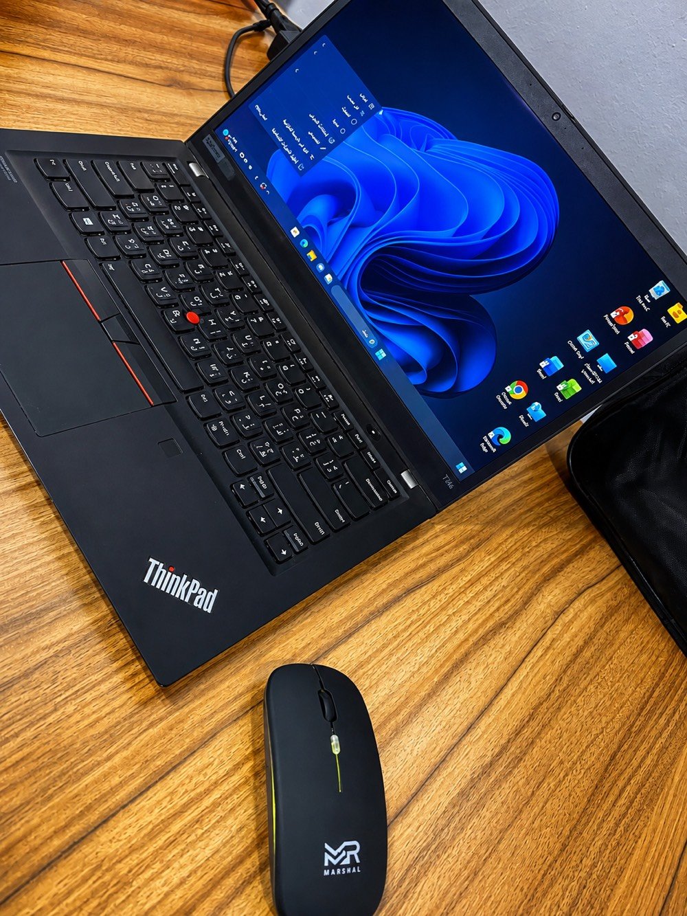 lenvoT14s: لابتوب نوع
                     سوبر سليم
15 vpro 10 :معالج
ddr4 16: رام
محرك اقراص SSD من نوع NVMe بسعة : 256 گيگابايت
كرت شاشة داخلي gb 8
شاشة ملونة حقيقية عالية الدقة
 مقاس FHD 14.1
ويندوز 11
برامج أوفيس نسخه 2021 عربي مهكره بدون اشتراك ممتاز جداً لاستخدام يومي ومكتبي وياه الشاحنه والجنطه وماوس سعره 290 الف وبي مجال قليل
+ نظام الجيل العاشر
قوي جداً بالأستعمال الدراسي والمكتبي
نسبة البطارية:86%
الموقع: كركوك ليلان
للتواصل ,رقم الهاتف ، واتساب: ***********