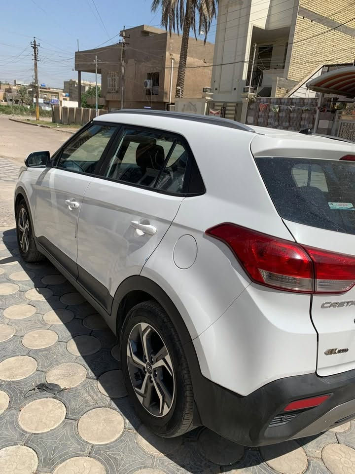 هونداي كريتا موديل 2020
رقم بغداد 
ماشية ٥٠ الف
بيها ضربة بباب الجنطة الخلفي مامصلح

السعر ١٣٥$ وبيها مجال
مكاني بغداد حي اور
***********
