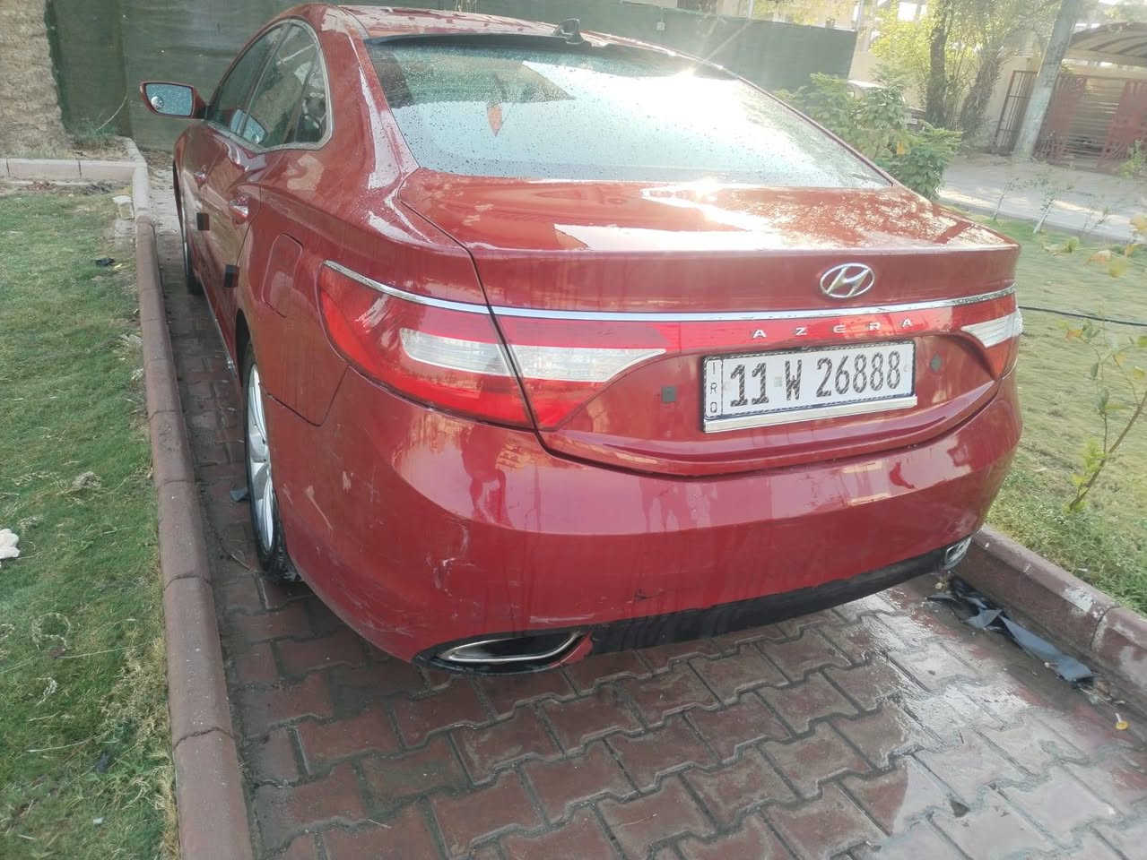 ازيرا ٢٠١٢ فول بيهه ٣ قطع صبغ بدون داخل تخم تاير جديد صدر خلفي وامامي جديد تبريد ثلج مكان بغداد الشعله السعر ٨٥ الاتصال ***********
