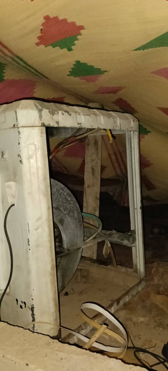 مبردة للبيع بيها ماطور قبل أيام مشتري جديد سعرها 50 ألف ***********
