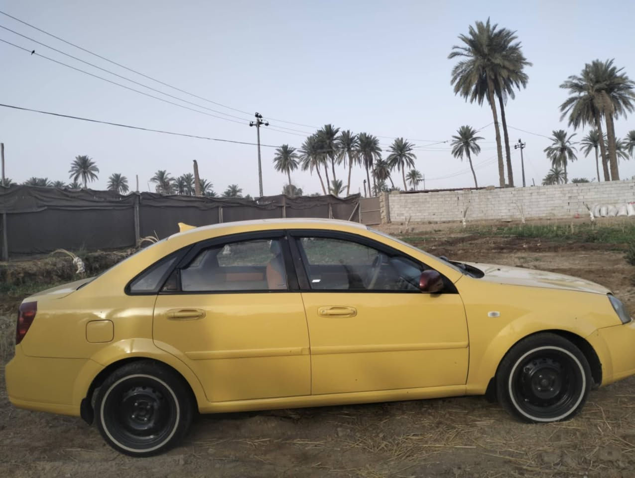اوبترا للبيع موديل6وارد امريكي مكينه كورلا بيكاتشو 1600السعر 60وبيه مجال سيارة باسمي مصفره هيئه وغرامات الاتصال على هاذ الرقم***********

