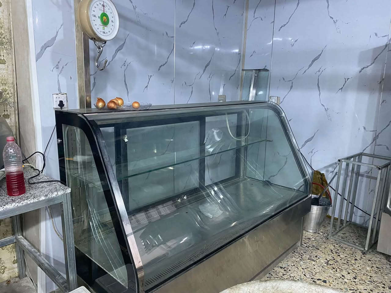 سلام عليكم غراض محل اللبيع الاستفسار
***********
بغداد حي سومر
