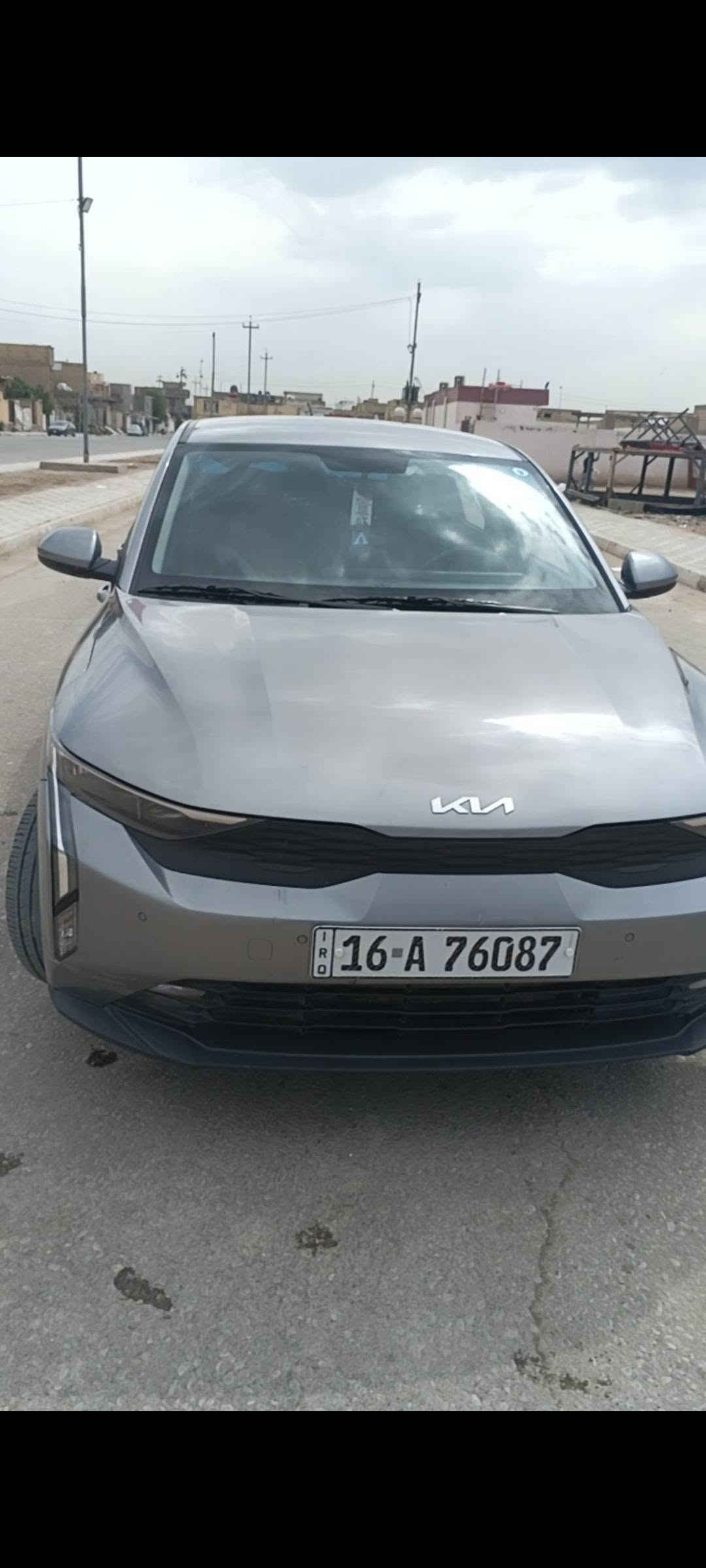 السلام عليكم.. 
سياره K3.   موديل2024
صبغ اربع اربع اصابع قبق البانزين
والباقي كفاله عامه
السعر 130ورقه وبيه مجال 
الرقم/***********
