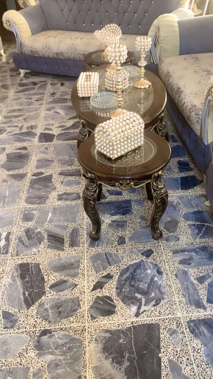 ستائر • عرض ٨م • مقاعد ٢٠