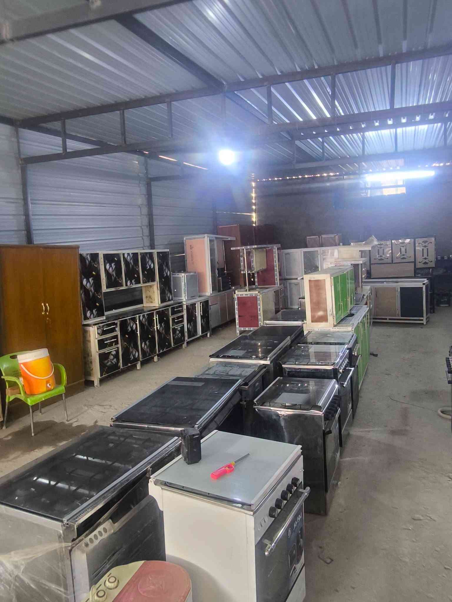 اثاث مستعمل • نضيف جدا • شرط