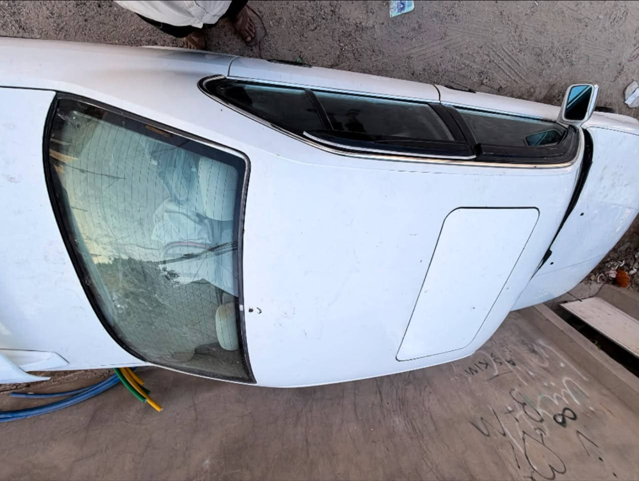 السلام عليكم ورحمة الله وبركاته
Bmw525 1988. لون ابيض

محرك 2000 مسكر v6 

السيارة بدون صبغ بس بيها ملاحظات بسيطة
كير عادي 

رقم الانبار و التحويل مباشر

السعر 28 وبيها مجال 

مكانها بالرمادي ***********
