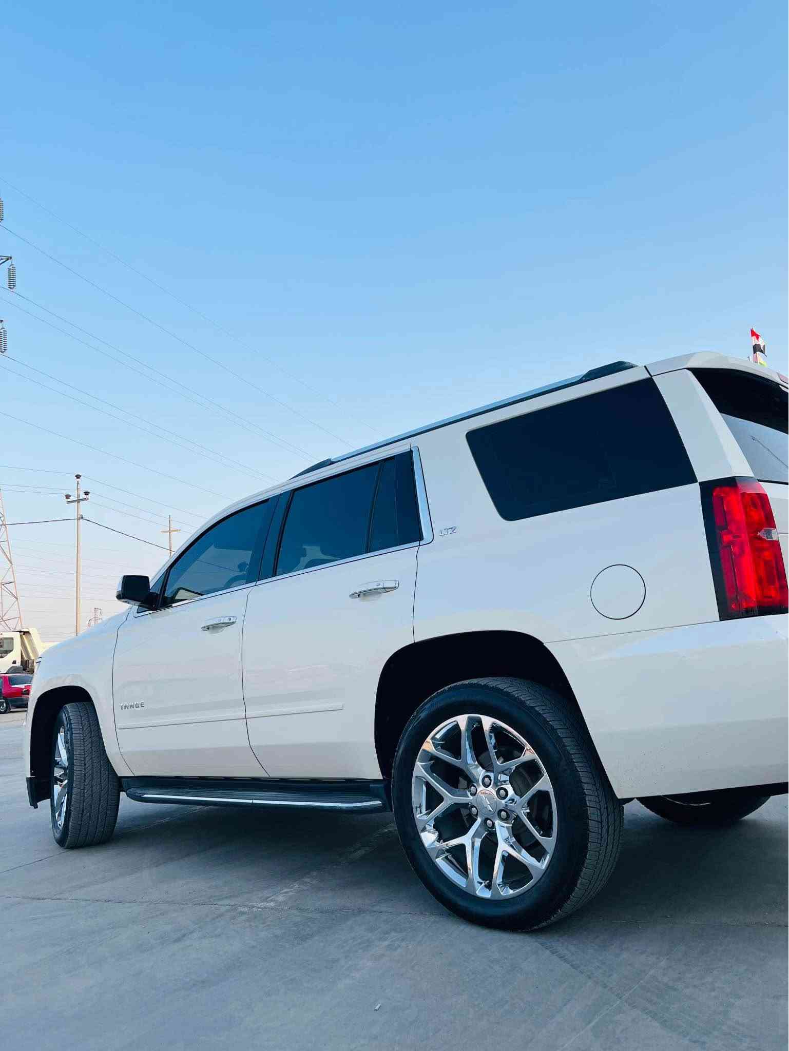 تاهو LTZ • V8 ٥.٣ • كالار