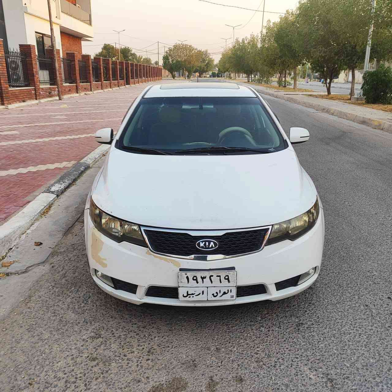 البيع فقط سيراتو موديل 2011 خليجي مكينه 1600 حداديه خلفي امامي جديده كهربائية فول شغال تبريد ثلج تخم تاير فتحه تحكم ستيرن جهتين شاير بل مري شفط بيه صبغ قطعتين فقط العنوان كربلاء سعر 85 وبيه مجال سياره ابسم كردي تريد تحويل او كاله بل يعجبك ***********
