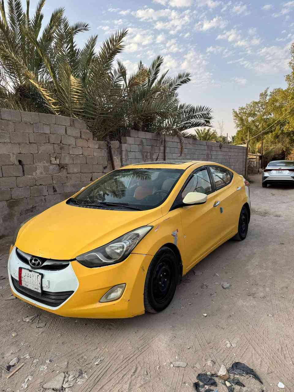 السلام عليكم
النترا موديل 2012 خليجي بسمي سنويته منتهيه ب2025  رقم بصرة مكينة 1800 السياره بيه كما موضح بل صوره فقط الوره الي بل مدكر ودوسه شوي مواصفات تحكم ستيرن شاشه كامره خلفيه لايت  مكان السياره بصرة ابو الخصيب عويسيان السعر 85 وبيه مجال للشراي
الهاتف***********
