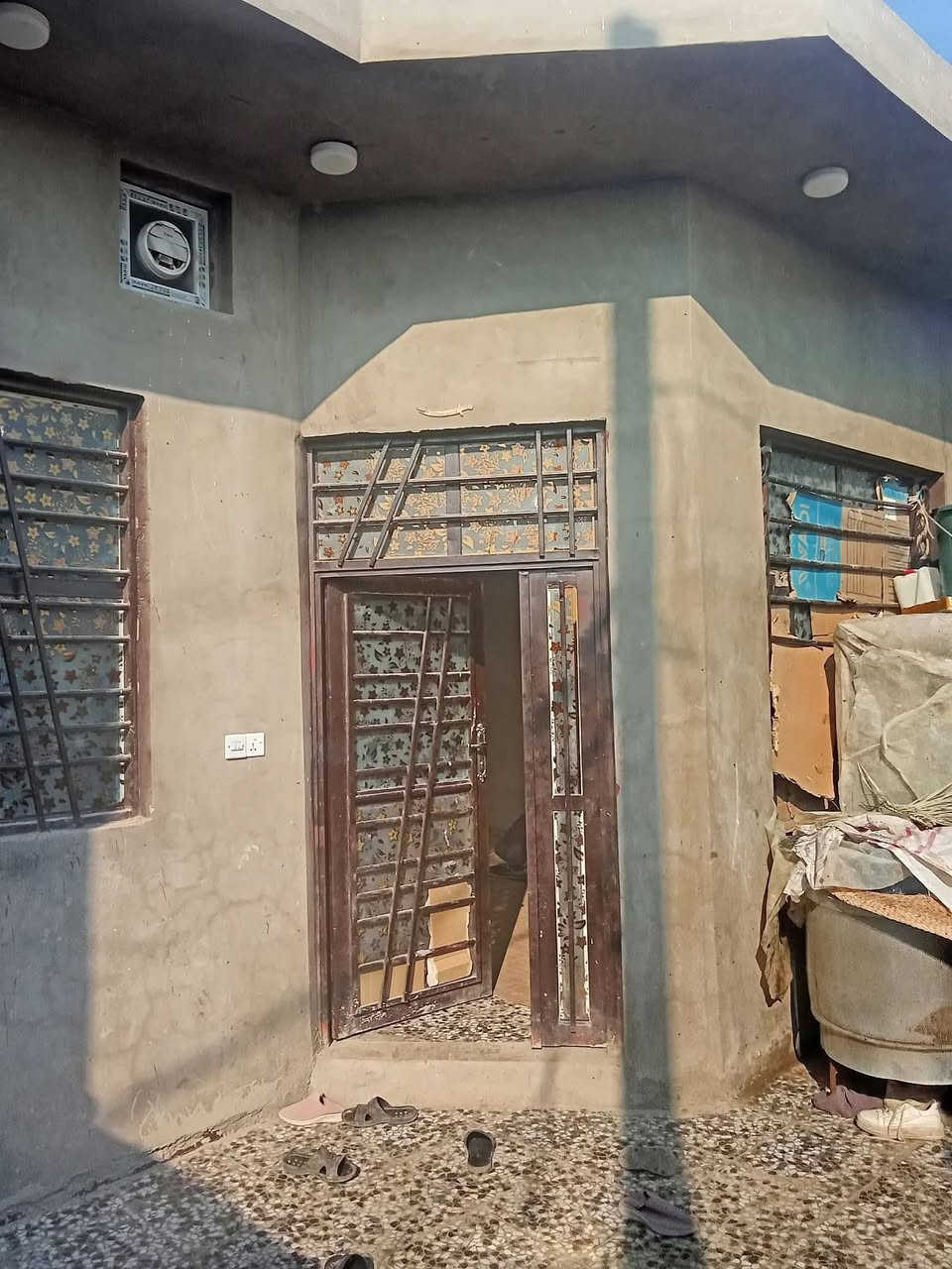 العباسية • ١٥٠م • جنب بنزين