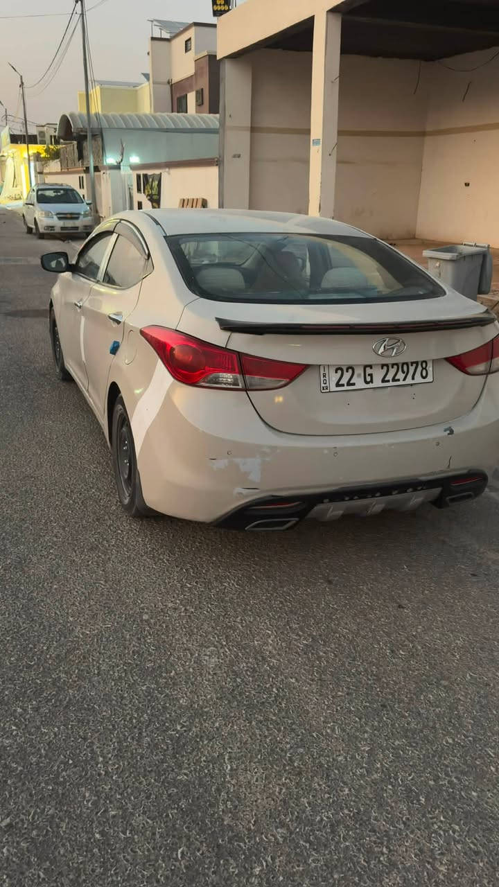 النترا 2012 فول بيها صبغات ابيع حزام بدون ضربة داخل لون حليبي مكانها نجف رقم اربيل انگليزي هزه جديده 
السعر 85 وبيها مجال
***********رقم الهاتف بي وانساب
