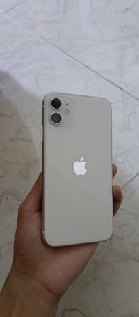 آيفون ١١ • ١٢٨ • بطارية ٨١