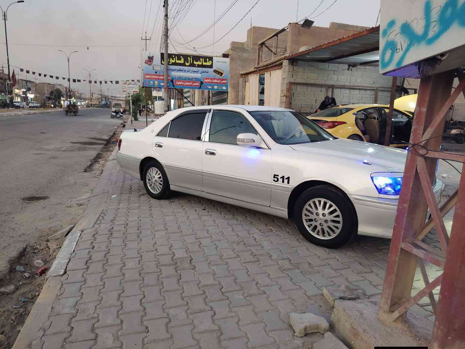 ملكه توام انجليزي طبق الاصل والسعر 33 المكان نجف شراي خابرني ***********
