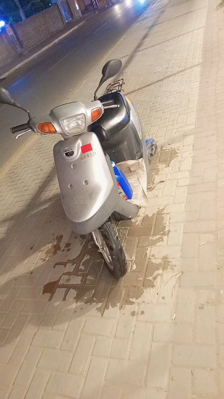 ابريو • بدون تفاصيل • دراجة