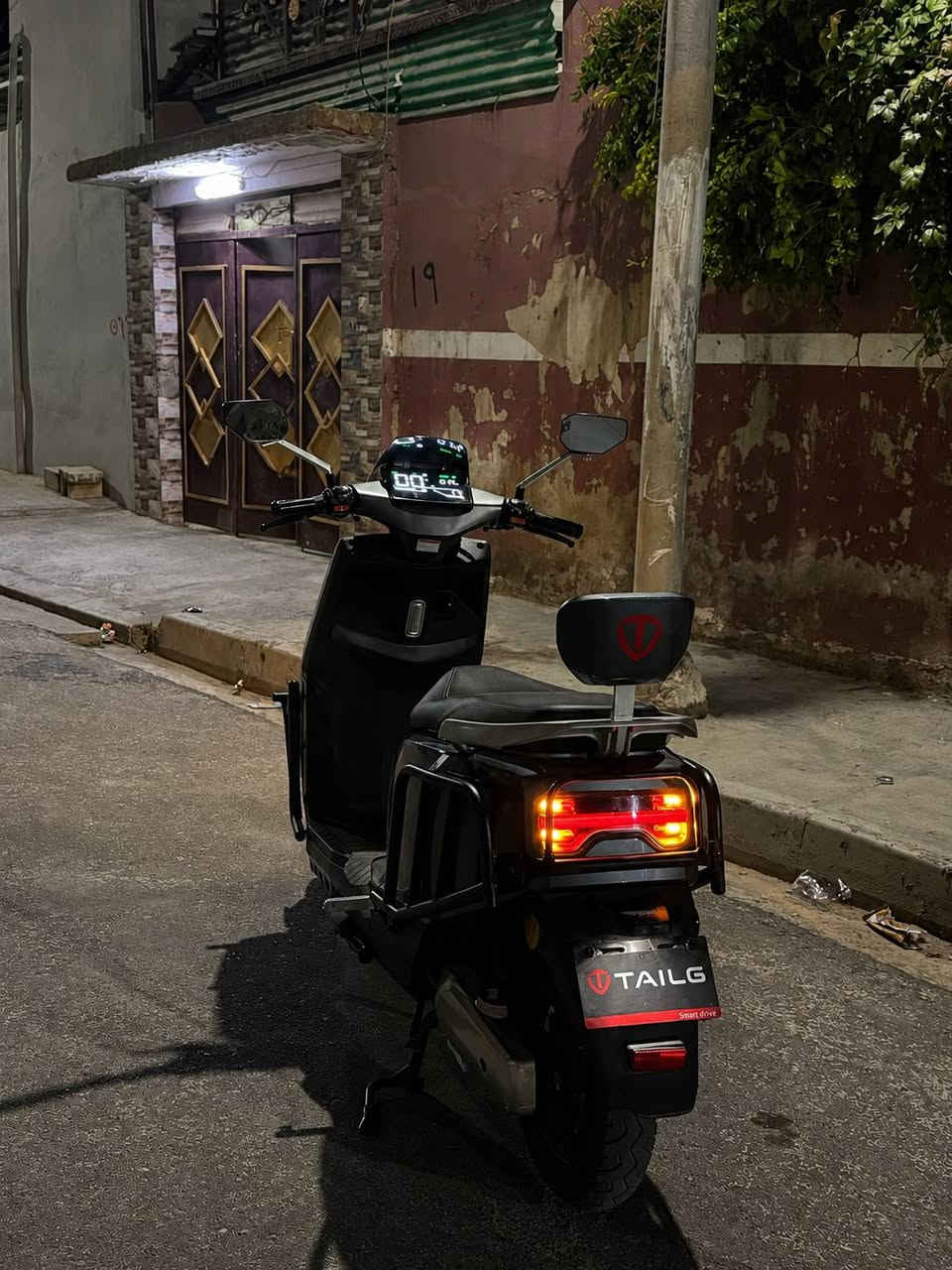 دراجة كهربائية للبيع
🔹 النوع: TAILG POWER
🔹 الحجم: الكبير🛵
🔹 اللون: تركوازي مميز 💚
🔹 قوة الملف: 2000 واط ⚡
🔹 قياس التاير: 12 إنچ+ طخم تاير جديد
🔹 عدد البطاريات: 6 بطاريات 🔋
🔹 الملحقات: سويج + بصمتين+ شاحنه اصليه
🔹 الحالة: نظيفة ومميزة جداً
🔹 السعر خاص. او الاتصال على الرقم ***********
