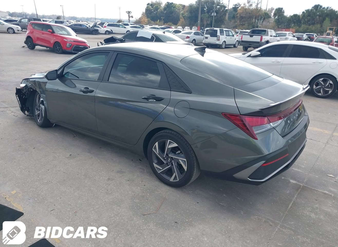 🚘 شراء جديد
2025 Hyundai Elantra, Sel Sport 
🎉 مبارك إلى زبوننا العزيز، نتمنى له قيادة آمنة وممتعة.
📍 عنوان الشركة: بغداد – المنصور – شارع البرج – مقابل التفاح الأخضر
📞 للاستفسار: ***********
