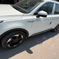 سورنتو لل بيع ماشيه ٤٧ السياره لا صبغ لا ضربه ما عده بيه بيه ملا حضات ...