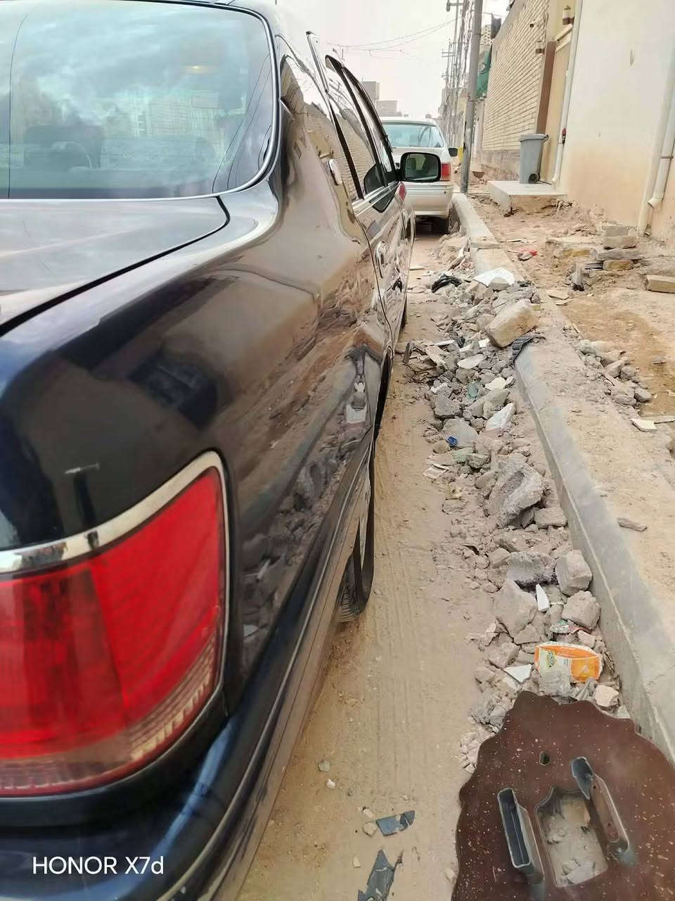 السلام عليكم للبيع ملكه 3دكم رقم نكليزي كفاله عامه مكينه ديفور الجبير تبريد حداديه كير مكينه بالكارتون📦 السياره كفاله من الكص والنقل الجثه والعيب الشرعي والاصوليات مداور ثاني يوم السعر 115وبيها مجال للتواصل *********** مكاني النجف

نص مكتوب في الصور:
- HONOR X7d