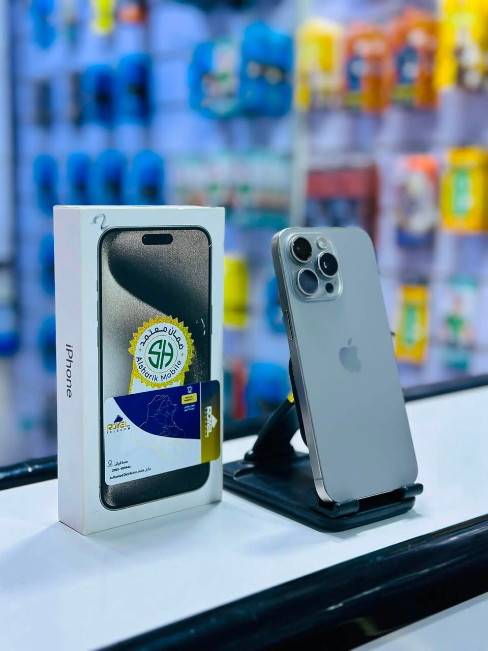 السلام عليكم متوفر:
♠️آيفون 15 Pro Max شرق اوسط نسخة(خطين) ذاكرة 256 بطارية 90 الجهاز مكفول وضمان✔️.

☑️***********☑️

☑️مركز سفن فون للهواتف النقالة☑️
