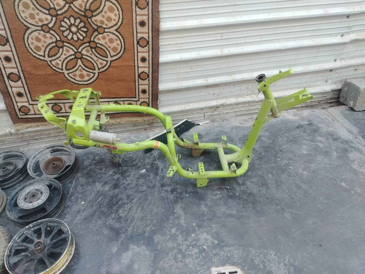 سلام عليكم شباب غراض ماكس عدله للبيع$  *********** اتصال أو واتساب مكان بغداد حي جهاد هنه غراض وياهن دراجه هم فصختهةهذه رقم
