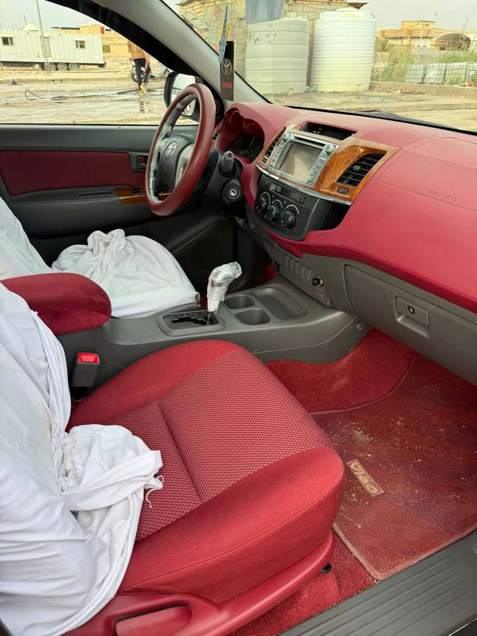هايلوكس • ٢٠١٤ • ماشي ١١٠٠٠