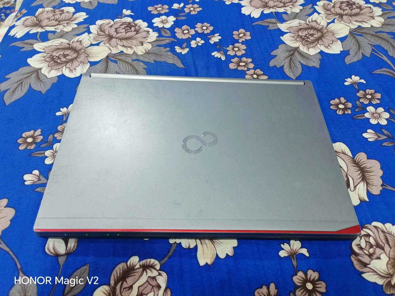 💻 لابتوب FUJITSU LIFEBOOK E734 (ياباني متين)
للبيع لابتوب عملي ونظيف جداً، ممتاز للدراسة، التصفح، والأعمال المكتبية!
⚡ المواصفات:
المعالج: Core i5-4300M (جيل رابع)
الرام: 8GB
الخزن: 80GB
كرت الشاشة: Intel HD Graphics 4600
النظام: ويندوز 10 برومفعل جاهز
📌 السعر: [150]وبي مجال بسيط  
🚗 مكاني بغداد حي اور توصيل متوفر 
📞 للحجز: راسلنا ع الخاص أو اتصل على: [***********]
بيع او مراوس مبايل أو ايباد بغداد, العراق
