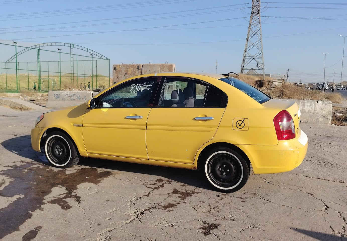 سيارة اكسنت كندي 2010
سعر نقد فقط
شرط بدون دواخل
كير ومحرك شرط
كابون بيها 
اني صاحبها الشرعي شرط التحويل 
غرامات صفر 
هيئة 40الف 
رقم بغداد 
 الضرر مسطرة تحت الباب 
جاملق اليمين بدون دواخل  
سعر 78  وبيها مجال
مكلف بالنشر
‏‪***********‬‏
