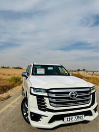 لاندكروز VX • ٢٠٢٢ • مكفولة