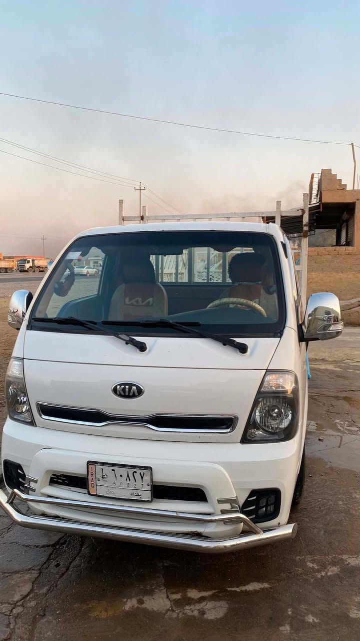 للبيع رقم بغداد نضيفه مابيها لا طخه لاصبغ كير محرك تبريد كله شغال ونظيف موديل ٢٠١٥ سياره مال جناي حلوه ومرتبه 
طالب عليها ١٢٠ وبيها مجال الدوشمه مشمشي  مكاني صلاح الدين بيجي ***********
