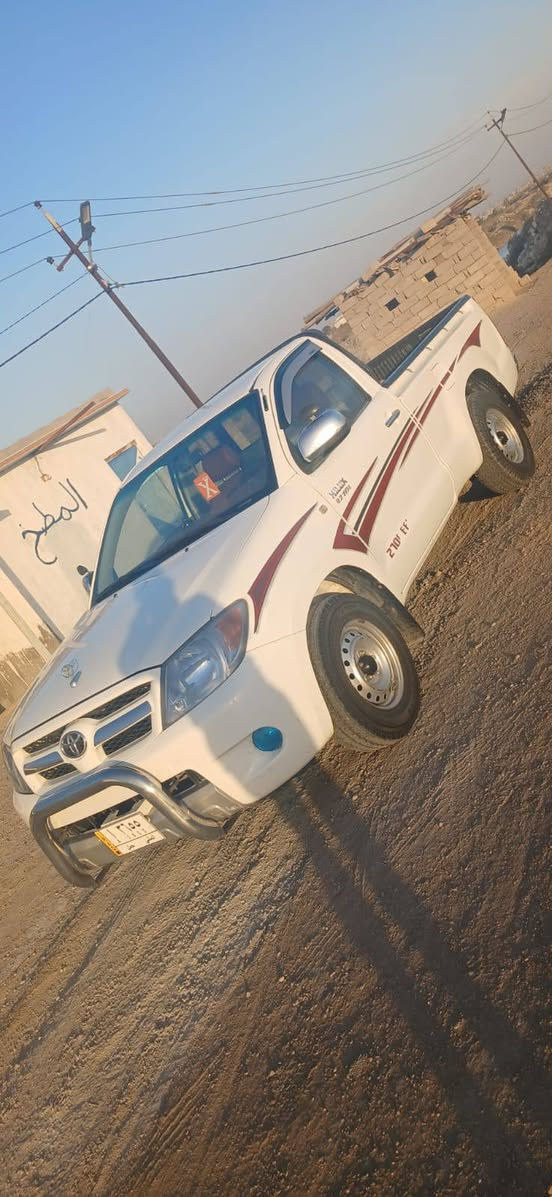 هايلوكس موديل 2007سعودي كفاله عامه بس جاملغ امامي بارد بدون قطره صبغ حداده حلوه طخم تاير مكينه وكير شرط شاصي شرط لا فتح ولا محطوط سبانه تبريد ويه سويج شرط ثلج سنويه منتهيه صار شهيرين راعيه يريد تحويل شرط عنوانه البصره قضاء الكرنه ***********
