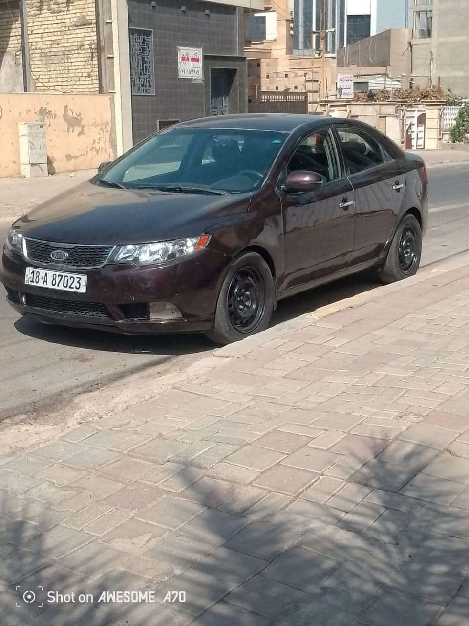 2012للبيع فقط الي موضح بالصوره ضررها بيها خيط تبخير كلش خفيف الباقي شرط 70بيها مجال ***********
عنوان بغداد الصرافيه
